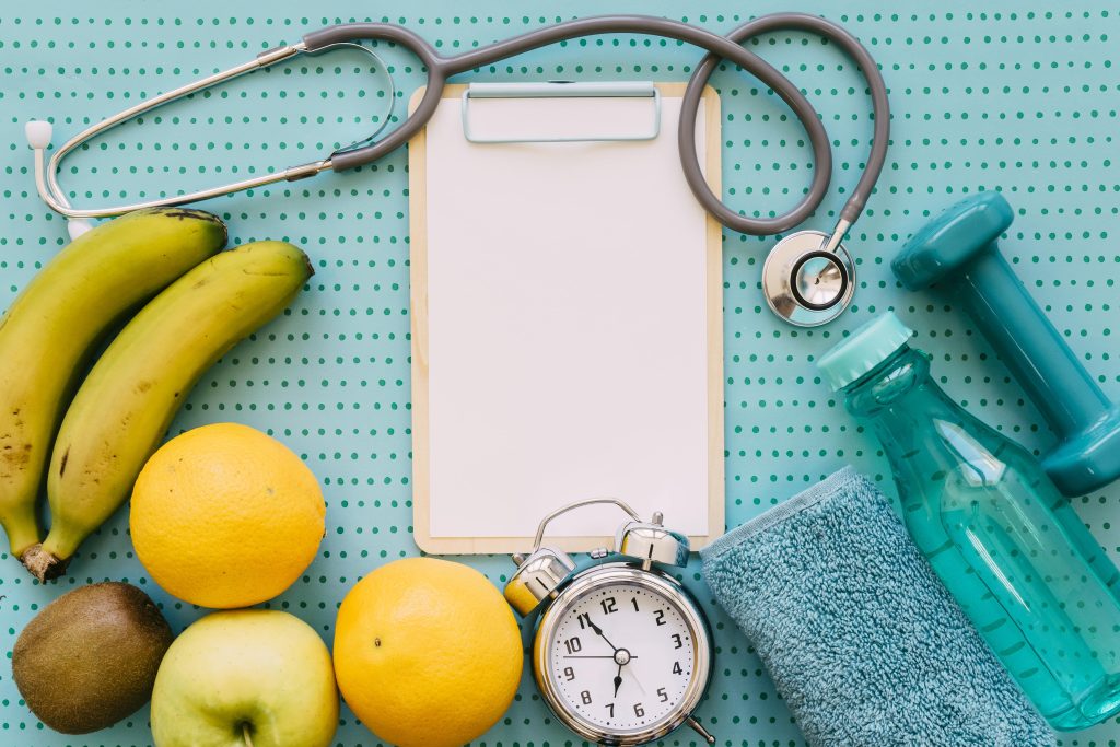 Dalam upaya mencapai tubuh ideal, banyak orang menghadapi tantangan untuk mengurangi tumpukan lemak di beberapa area tubuh. Di Jakarta Varices Clinic, kami, dr Nana Novia, Sp.D.V.E, seorang dermatologist estetika, dan dr. Andrea Feraldho, MSc, seorang nutritionist, telah mengembangkan program inovatif yang menggabungkan diet sehat dan mesotherapy untuk mencapai body slimming efektif.